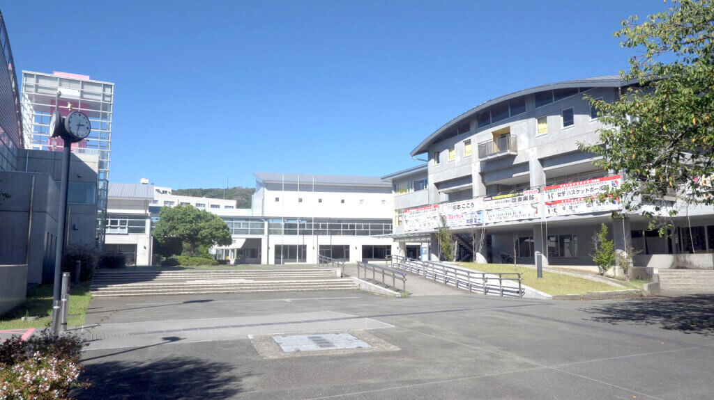 横須賀市立横須賀総合高等学校