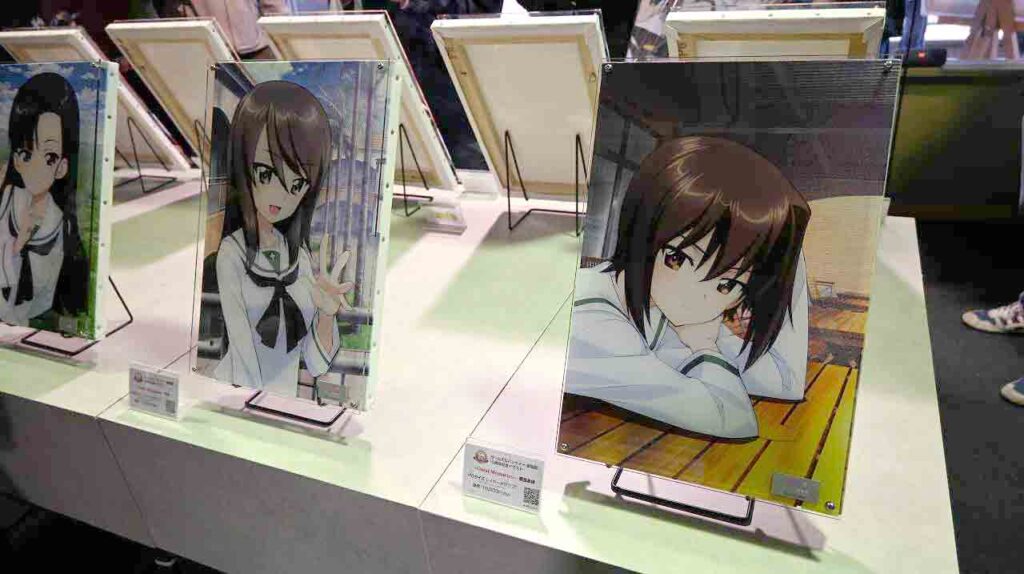 『ガールズ&パンツァー』月間戦車道 編集部 PRESENTS 実物展示レイヤードグラフ展