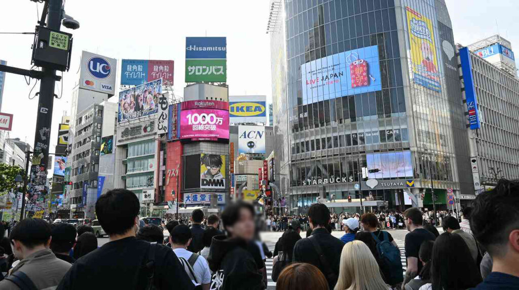 スクランブル交差点