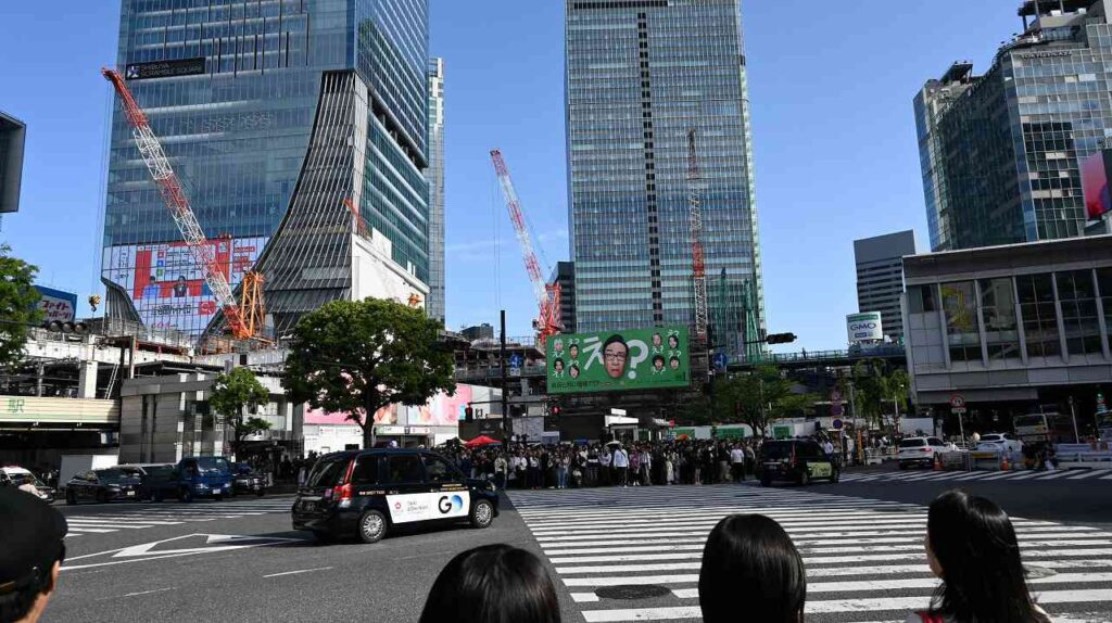 スクランブル交差点