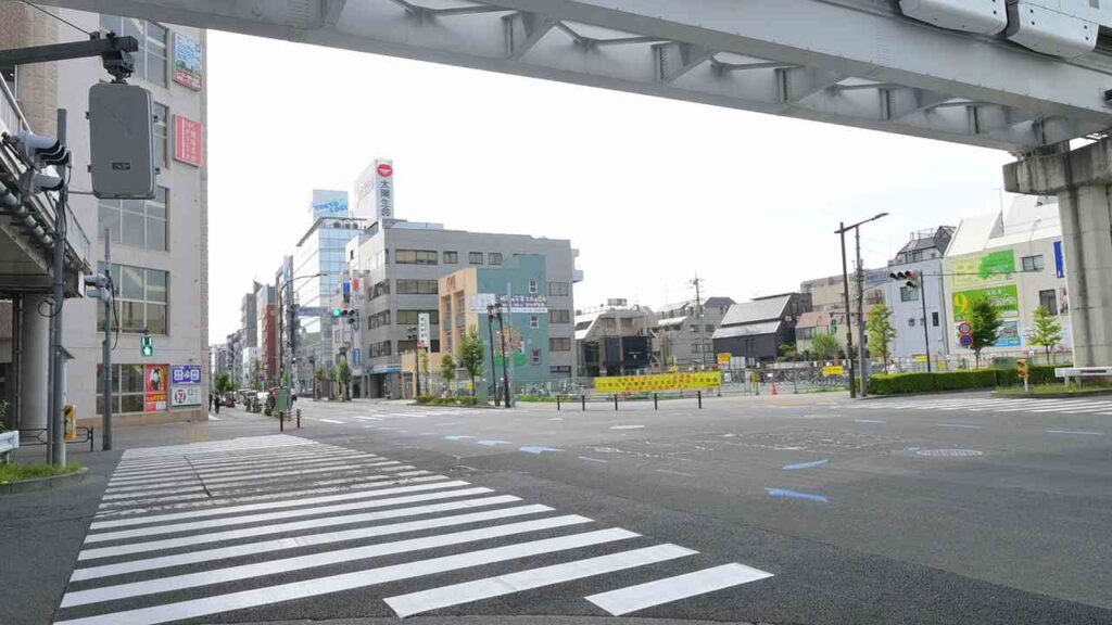 柴崎町3丁目交差点